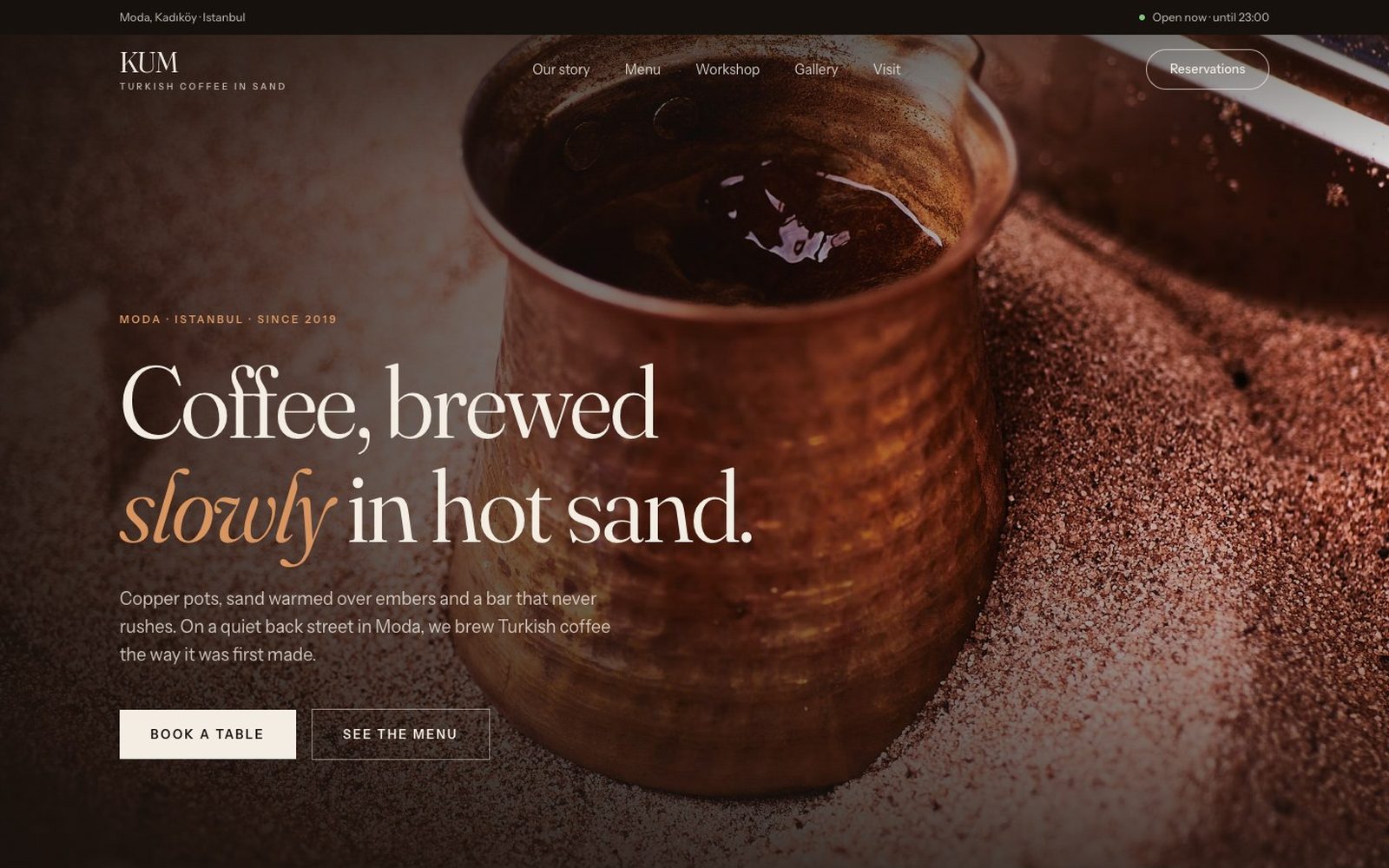 Sitio web de la cafetería de café turco Kum
